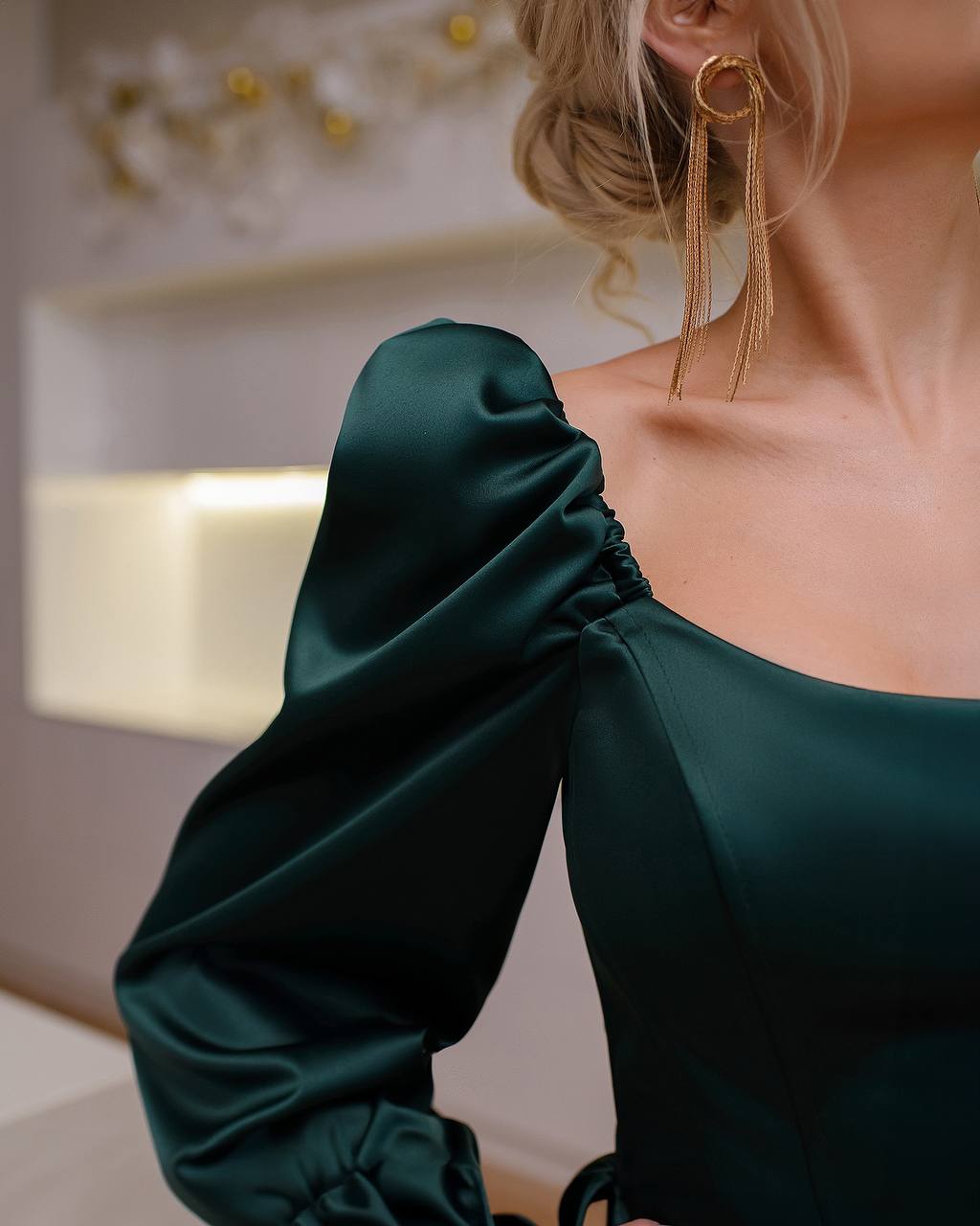 Women Mini Dress in Dense Mango Satin with Puff Sleeves