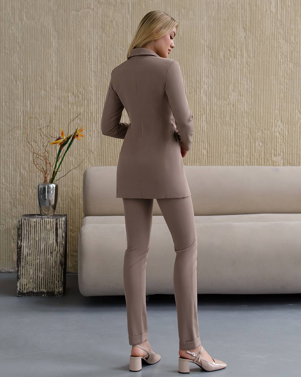 Premium Diagonal Crepe Women's Suit with Lined Blazer and Slim Pants