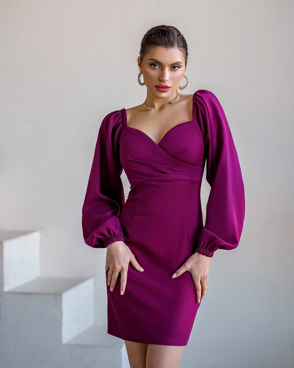 Elegant Burgundy Mini Dress with Puff Sleeves