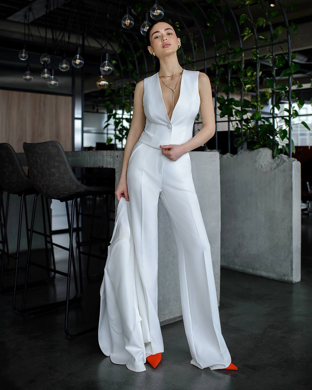 Womens Premium Diagonal Crepe Suit with Satin Collar in White