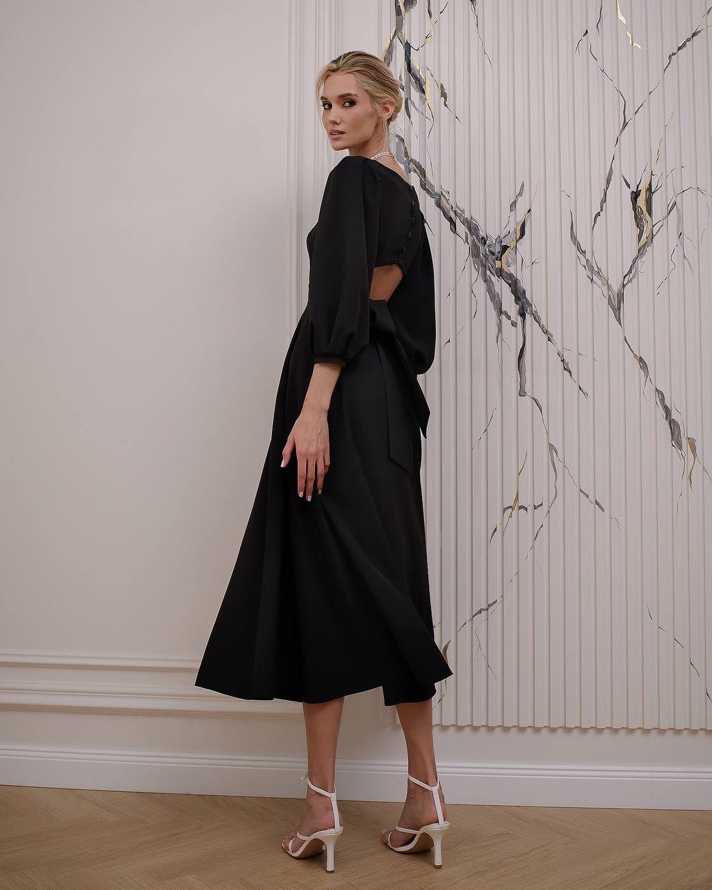 Elegant Midi Dress with Puff Sleeves and Cutout Back in Black