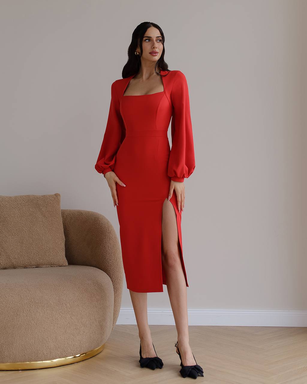 Elegant Red Midi Dress with Square Neck and Balloon Sleeves