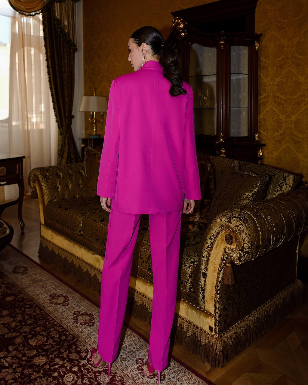Luxury Diagonal Crepe Women's Suit in Violet with Tailored Jacket and Pants
