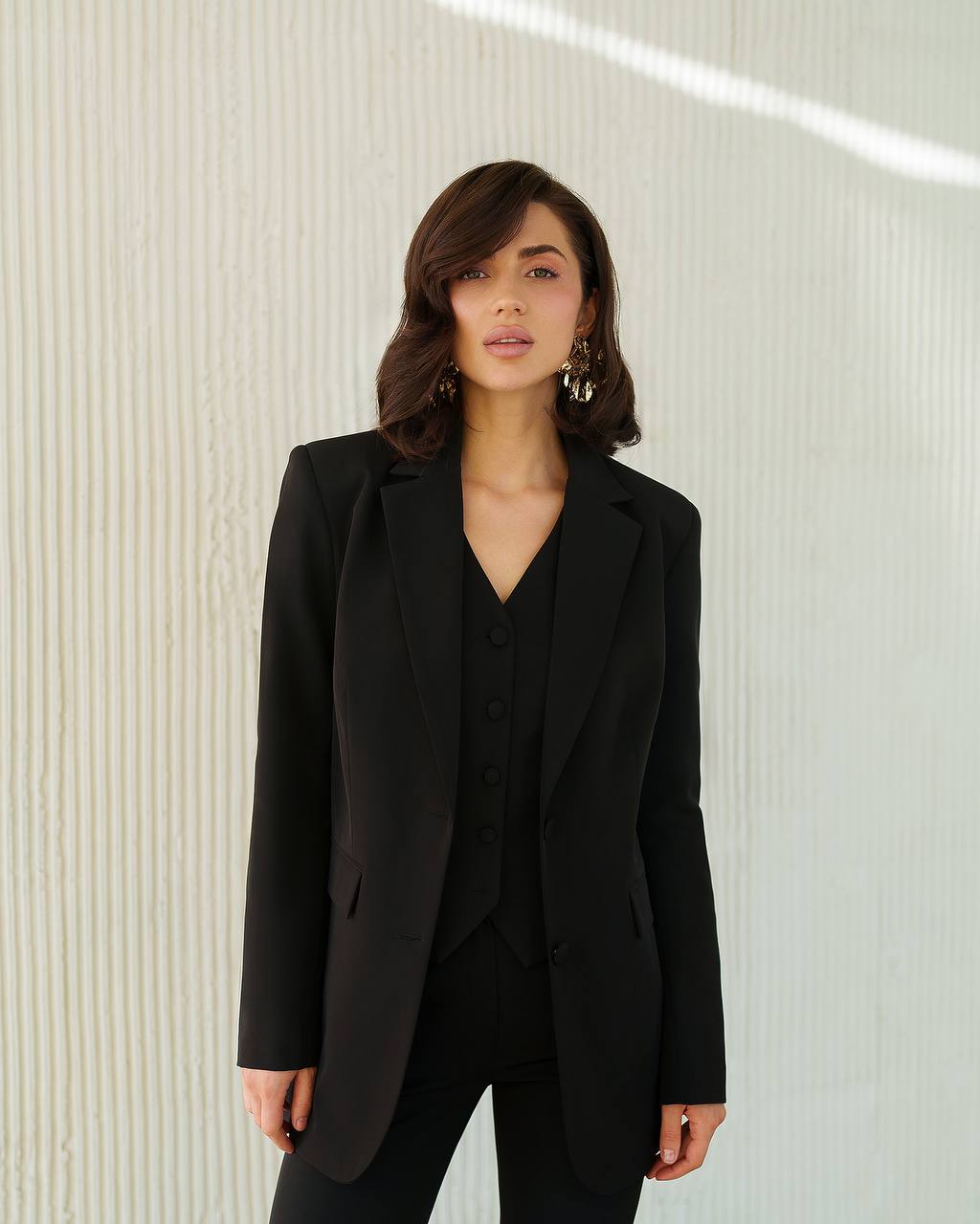 Womens Three-Piece Suit with Vest Diagonal Crepe Fabric