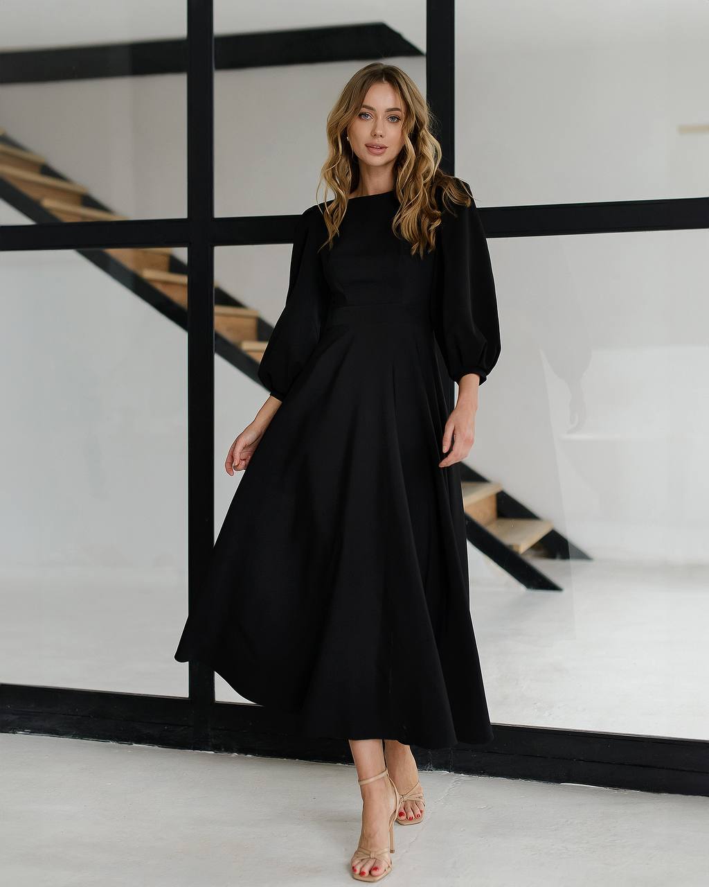 Elegant Midi Dress with Puff Sleeves and Cutout Back in Black