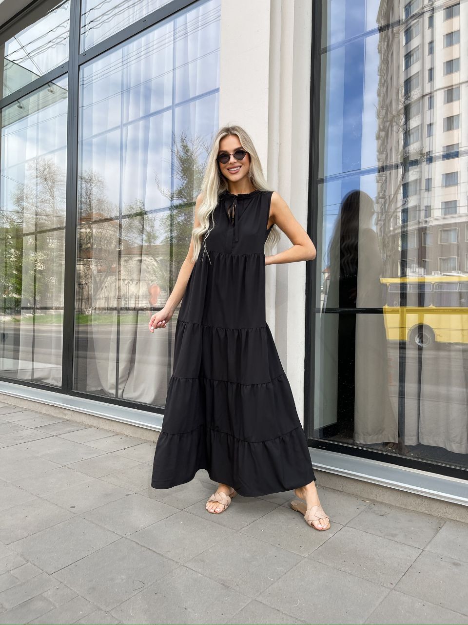 Black Soft Fabric Sleeveless Tiered Maxi Dress