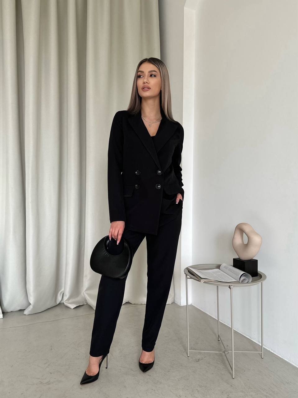 Elegant Black Three Piece Suit for Women - Stylish and Comfortable Fashion Set