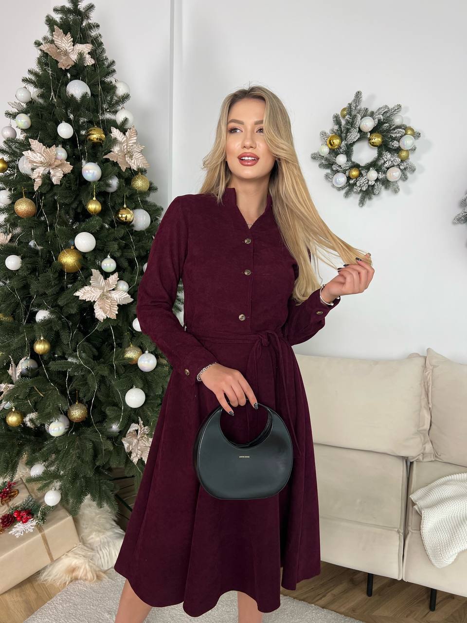 Elegant Burgundy Velvet Evening Dress High Neck Ruffled Hem