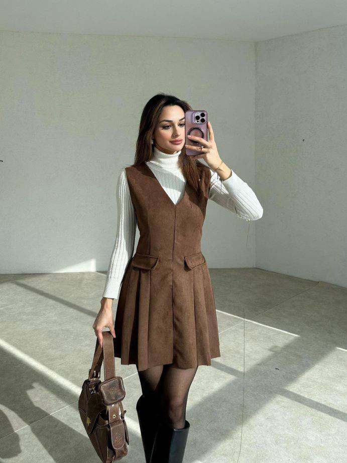 Chic Sand Brown Sarafan Dress with Pockets for Layering