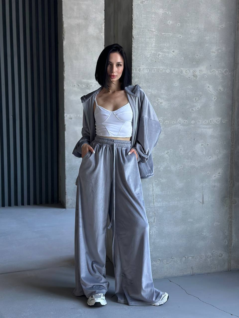 Soft Velvet Costume for Comfortable Wear Perfect for Parties and Events