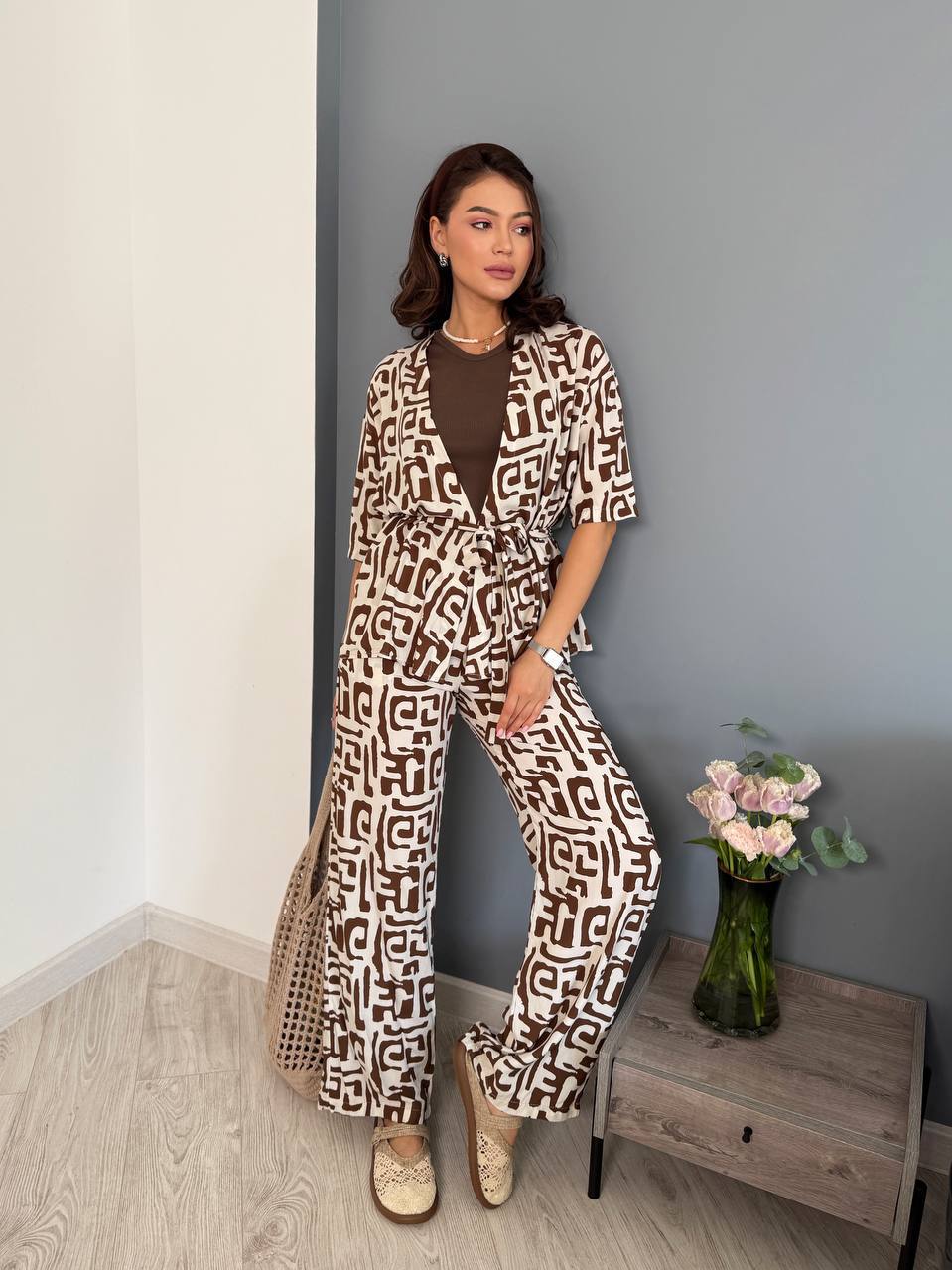 Women's Loose Fit Printed Staple Material Suit with Separate Waist Belt