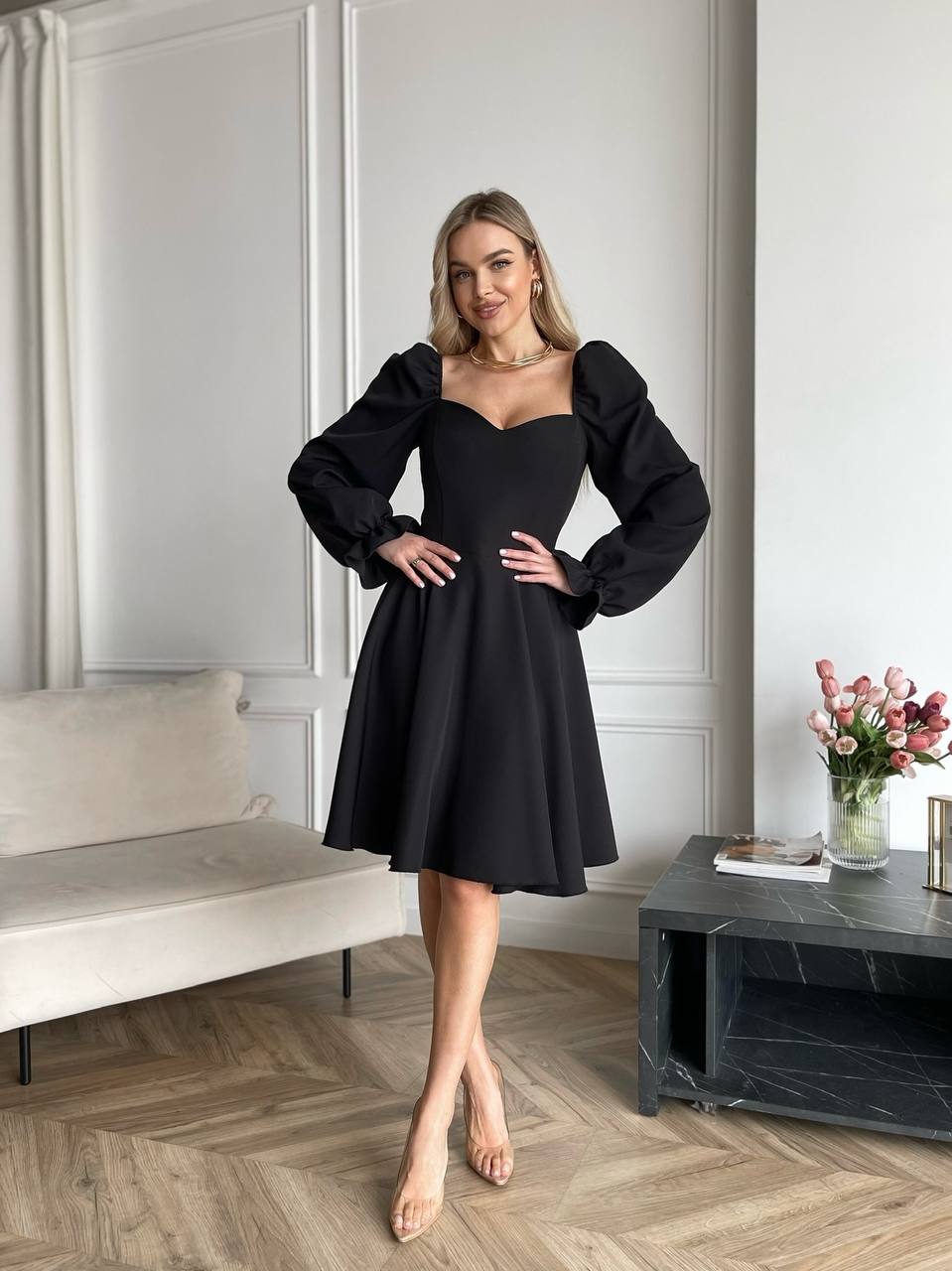 Elegant Black Dress with Puff Sleeves for Stylish Occasions