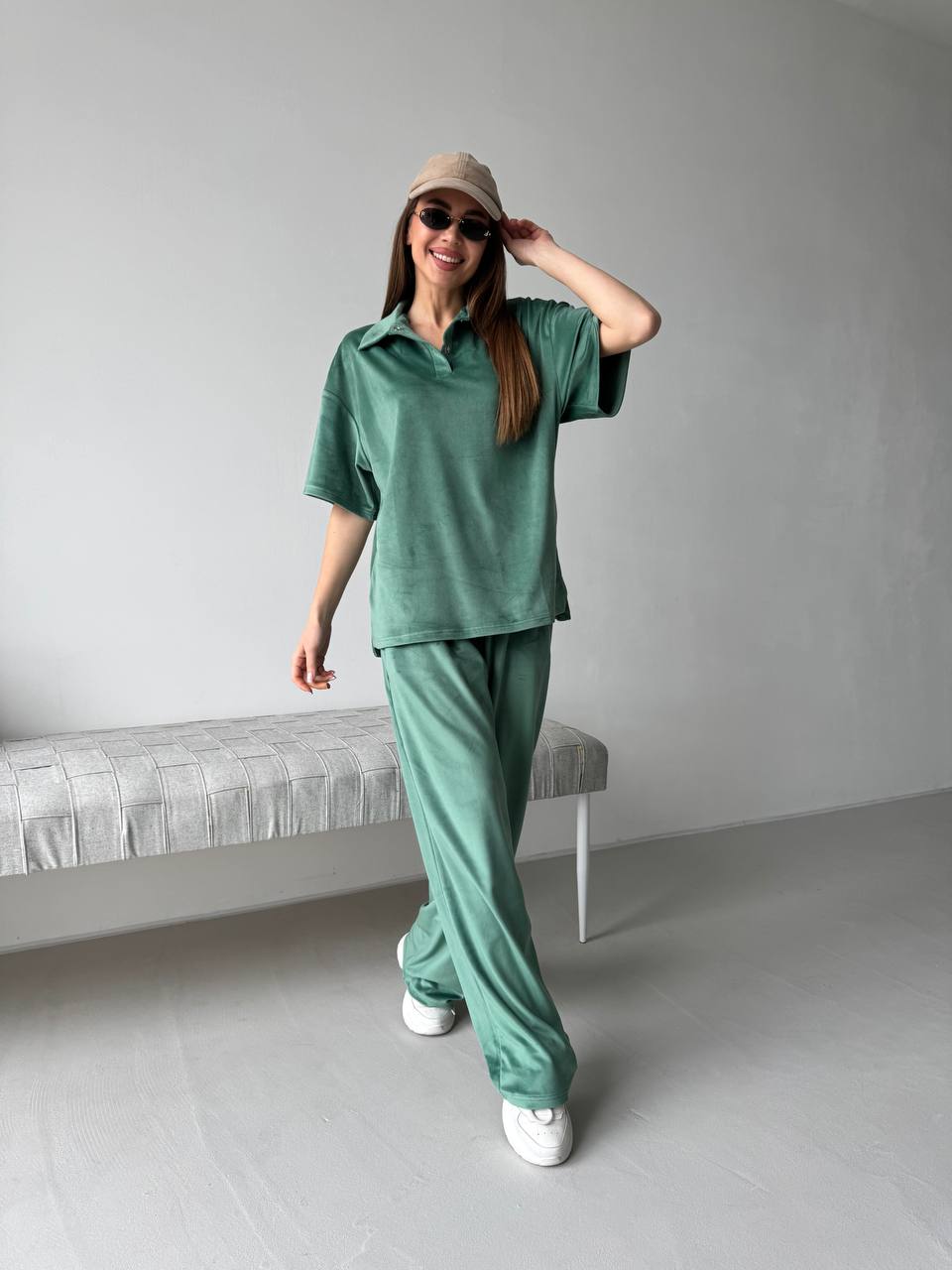 Stylish Green Velour Casual Suit for Women