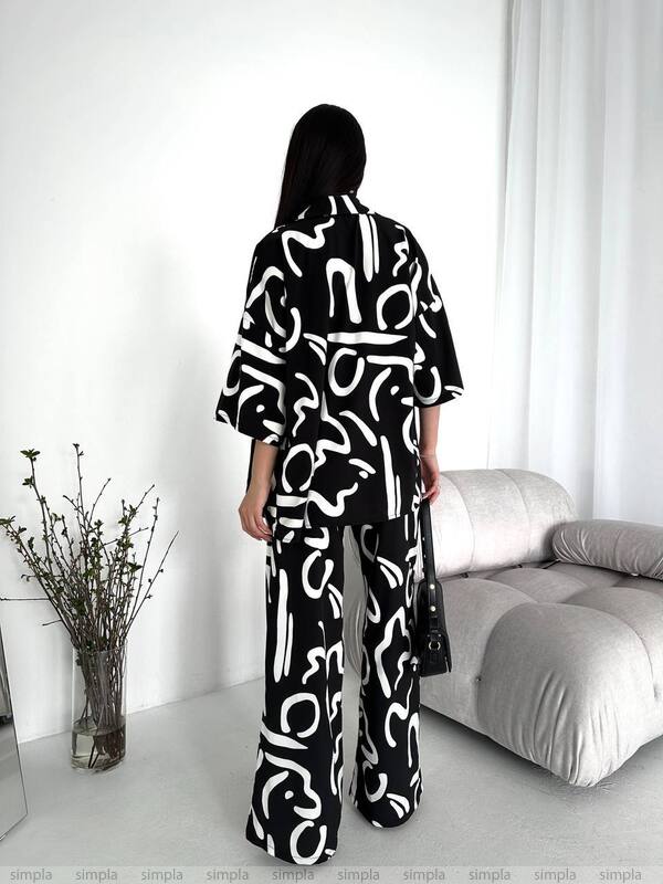 Lightweight Black and White Print Two-Piece Suit for Women