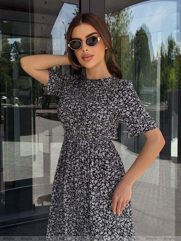 Lightweight Floral Midi Dress with Short Sleeves and Fitted Waist