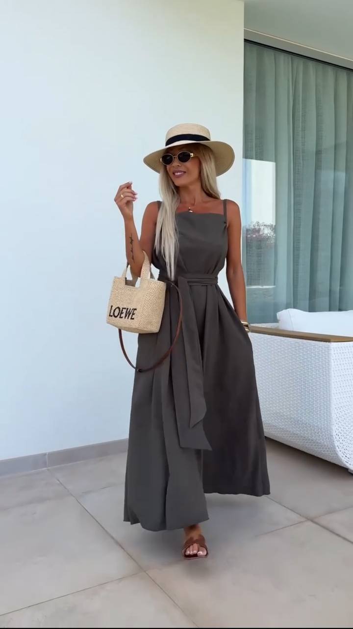 Lightweight Summer Dress with Belt and Pockets