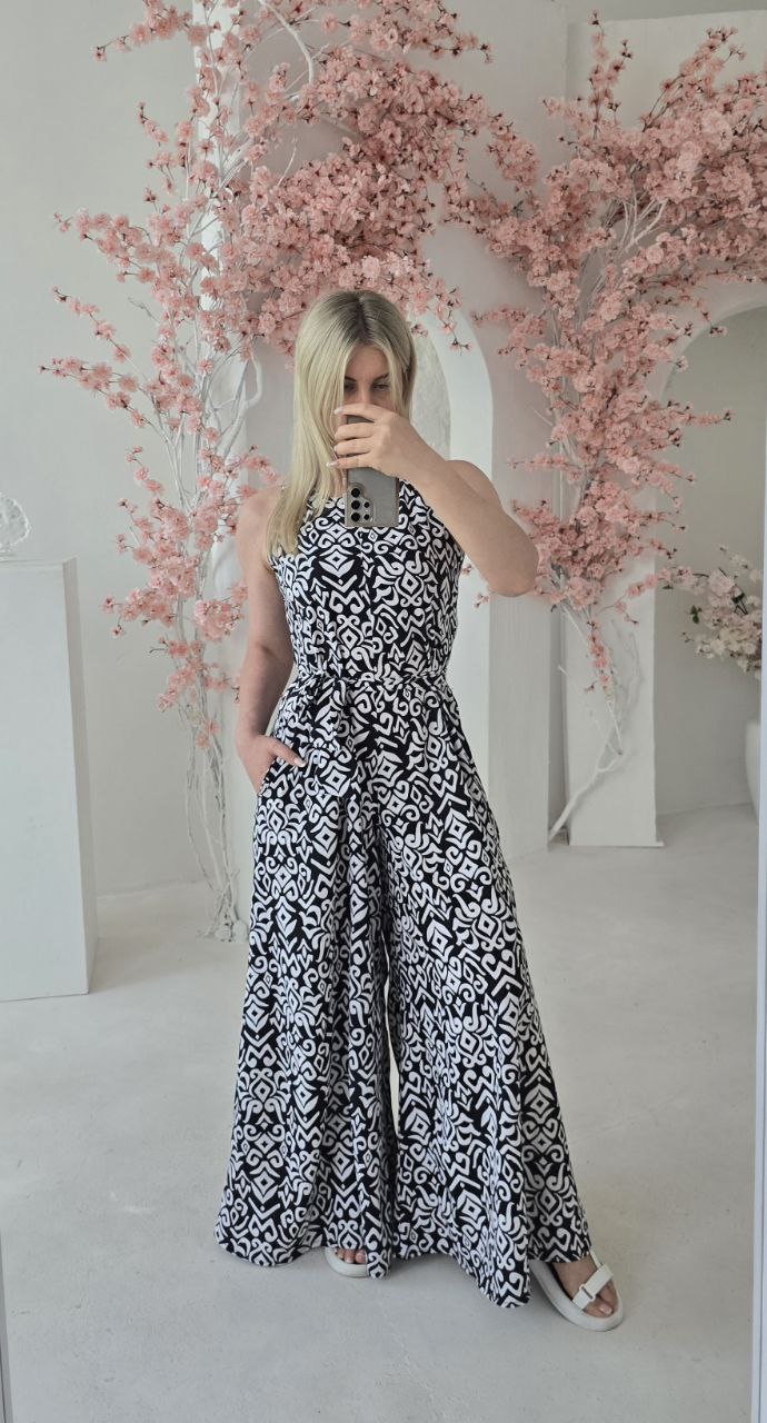 Lightweight Soft Fabric Wide Leg Jumpsuit Dress