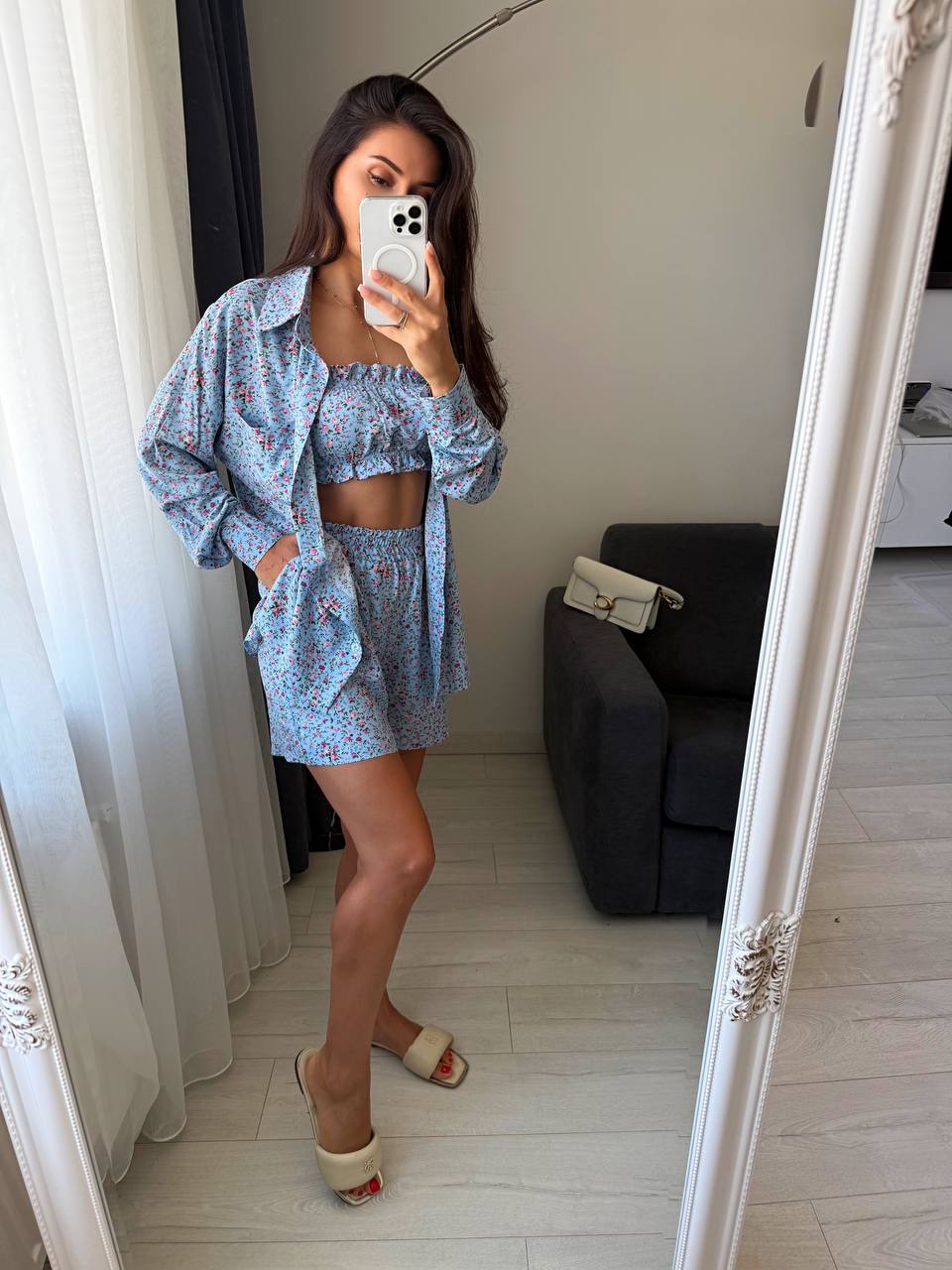 Lightweight Three-Piece Suit in Light Blue Floral Staple Fabric