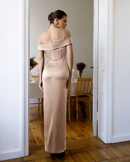 Elegant Off Shoulder Maxi Dress with Leg Slit for Women