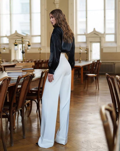 Elegant Women's Sheer Organza Blouse with Pleated Black and Smooth Milk Bases