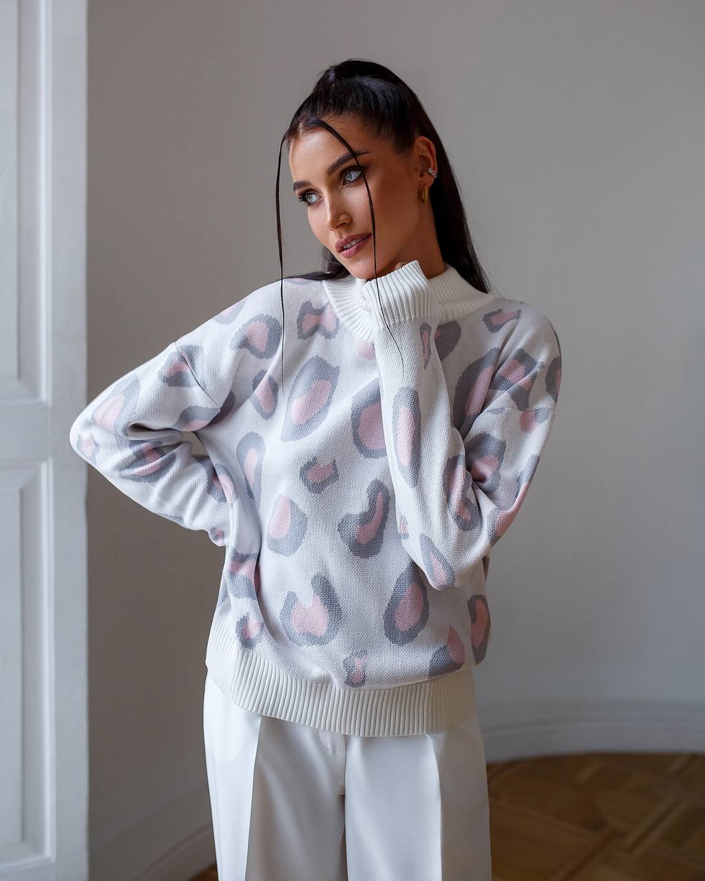 Womens Leopard Pattern Sweater Soft Cotton Acrylic Wool Blend