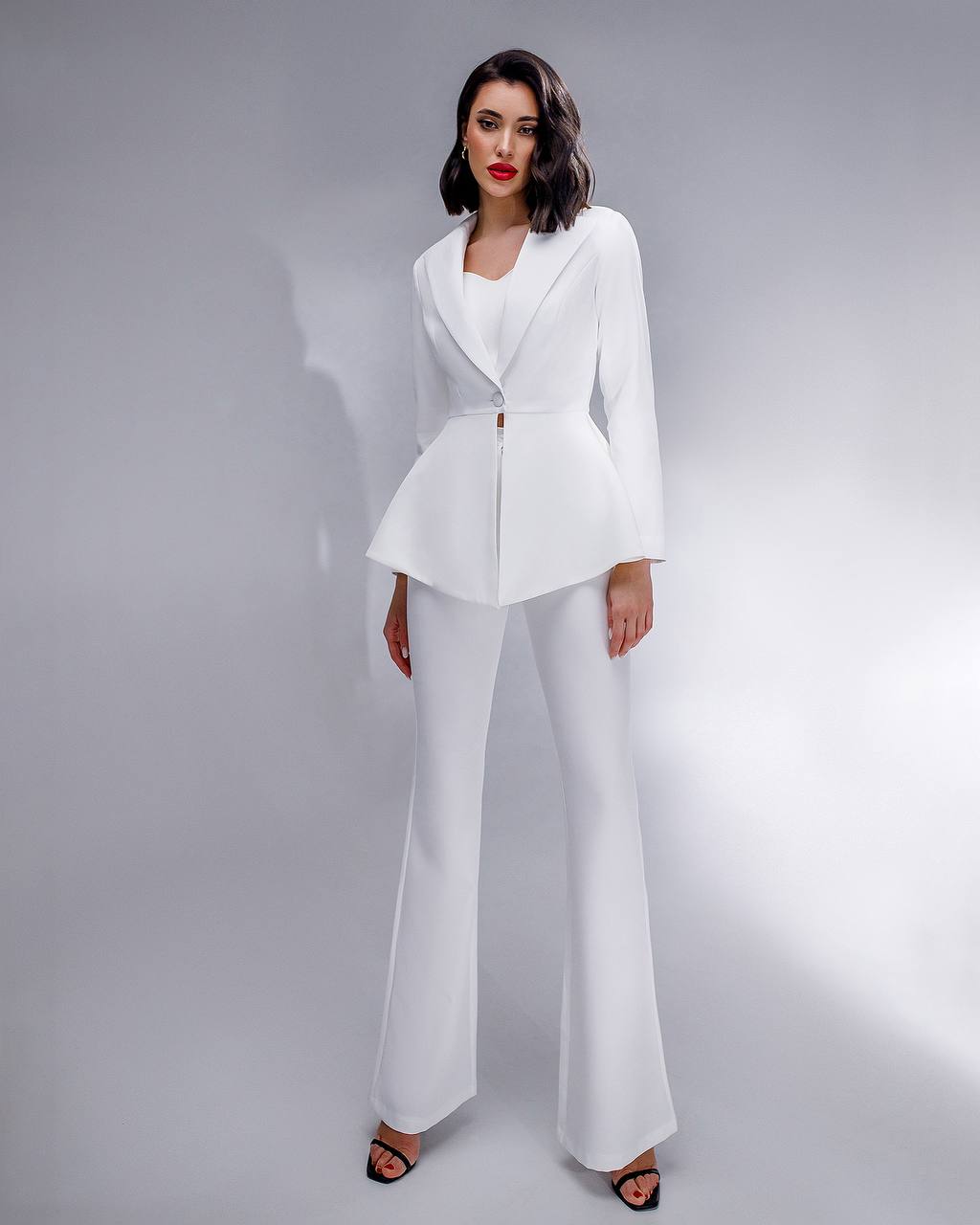 Elegant Premium Diagonal Crepe Women's Suit in White with Peplum Jacket and Flared Pants