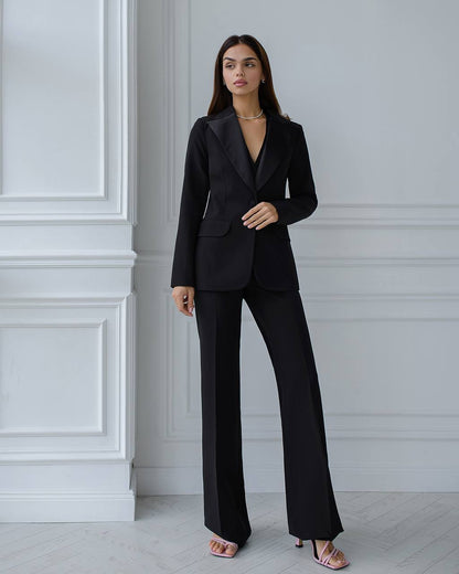 Womens Premium Diagonal Crepe Suit with Satin Collar