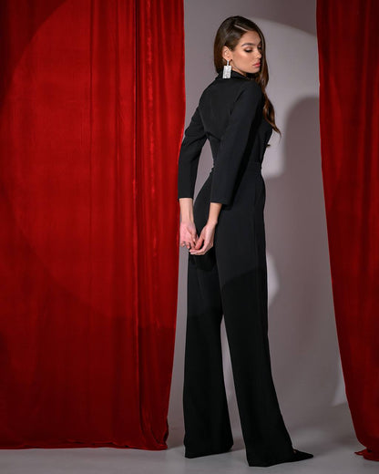 Elegant Black Jumpsuit for Women in Suit Diagonal Crepe Fabric