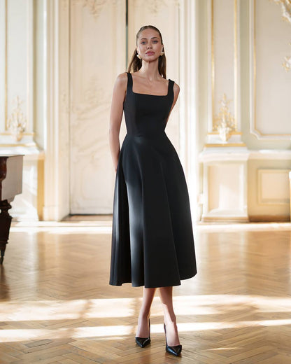 Elegant Midi Dress in Premium Suit Crepe Diagonal Fabric