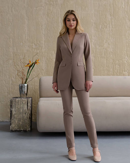 Premium Diagonal Crepe Women's Suit with Lined Blazer and Slim Pants