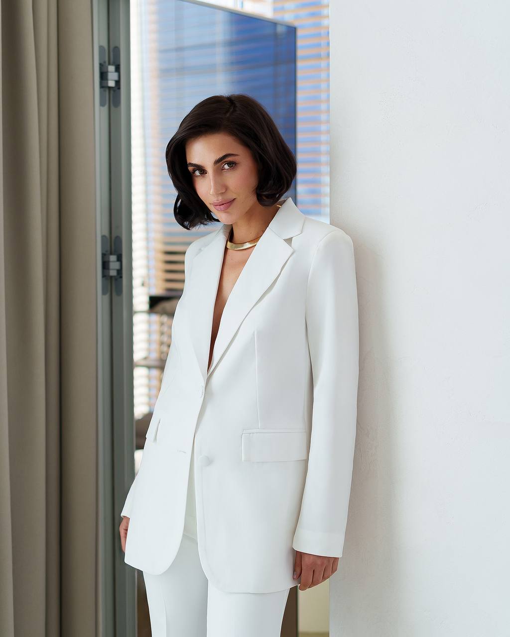 Womens Three-Piece Suit with Vest Diagonal Suit Crepe