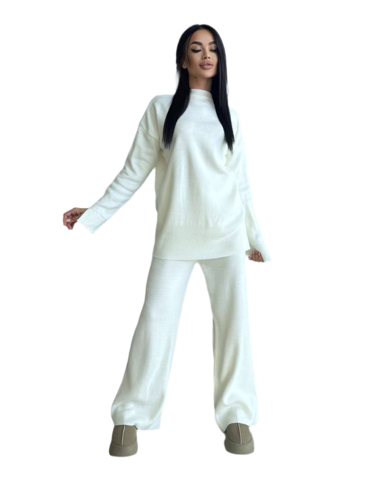 White Women's Knit Suit Comfortable Loose Fit One Size