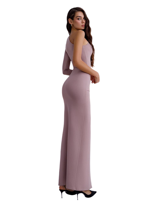 Woman wearing a long, sleeveless mauve dress on a white background