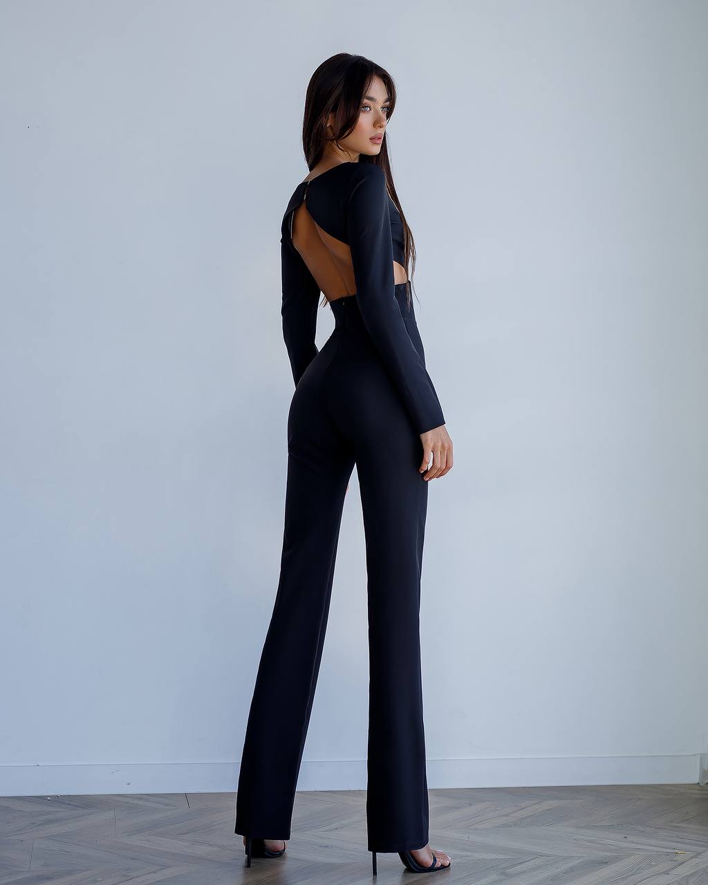 Stylish Black Diagonal Suiting Crepe Jumpsuit for Women