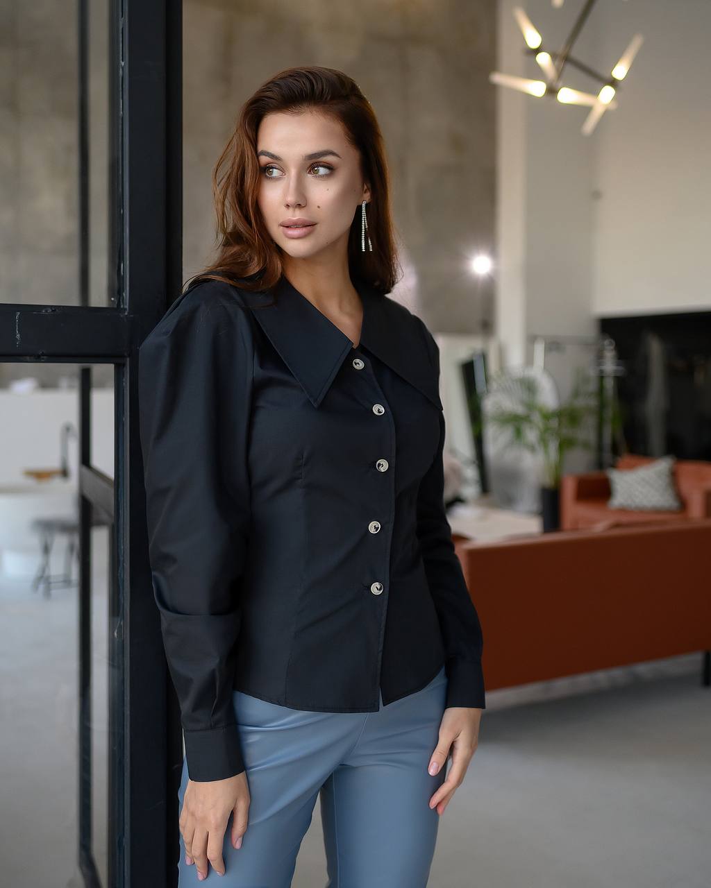 Elegant Dress Shirt in Black with Unique Collar and Long Sleeves