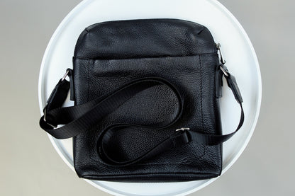 Handmade Mens Black Leather Messenger Bag Classic Style