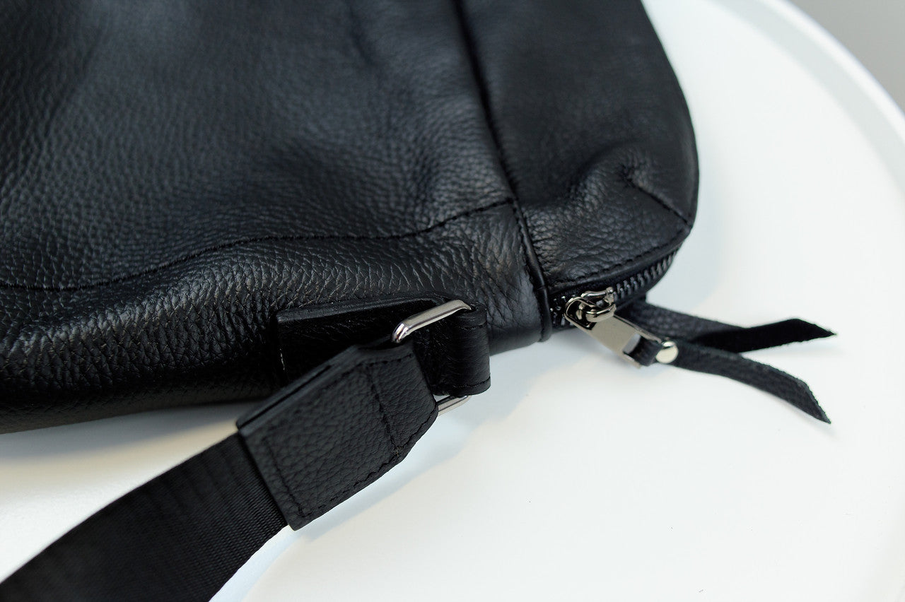 Handmade Mens Black Leather Messenger Bag Classic Style