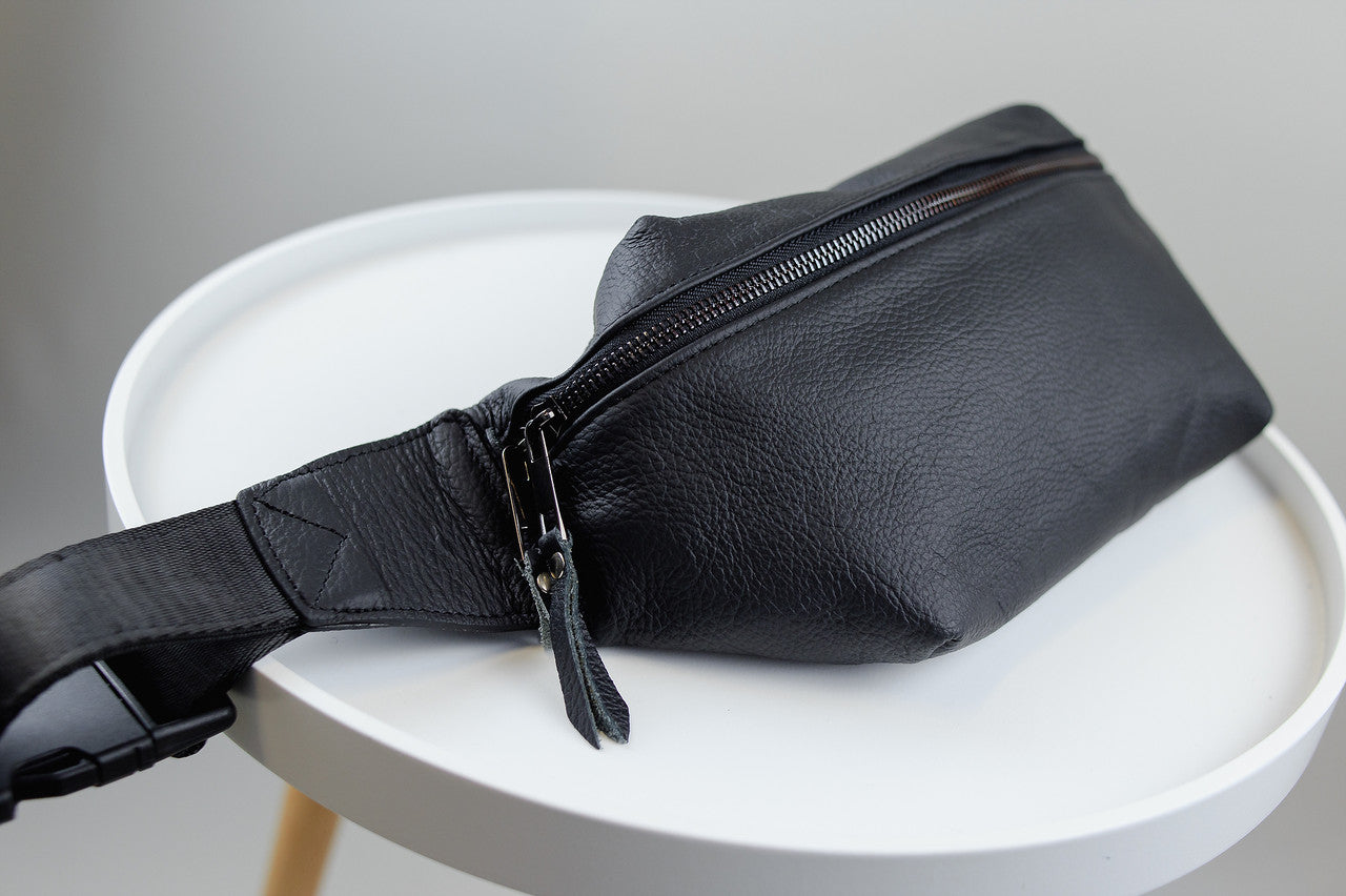 Mens Handmade Black Leather Banana Bag Waist Bag Fanny Pack