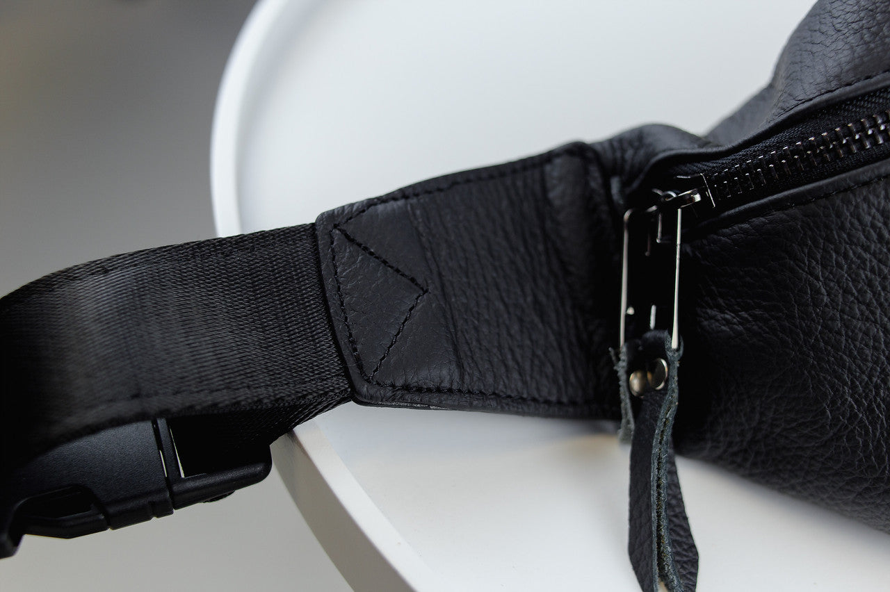 Mens Handmade Black Leather Banana Bag Waist Bag Fanny Pack