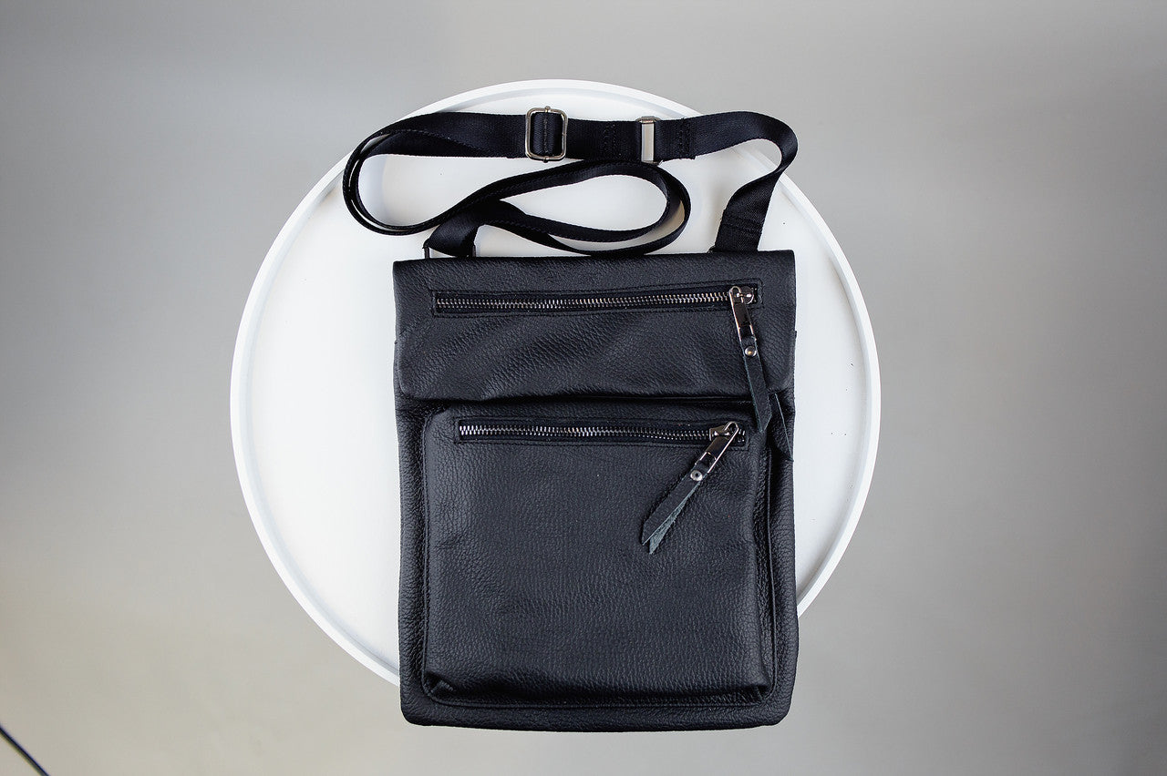 Handmade Mens Leather Crossbody Bag Black