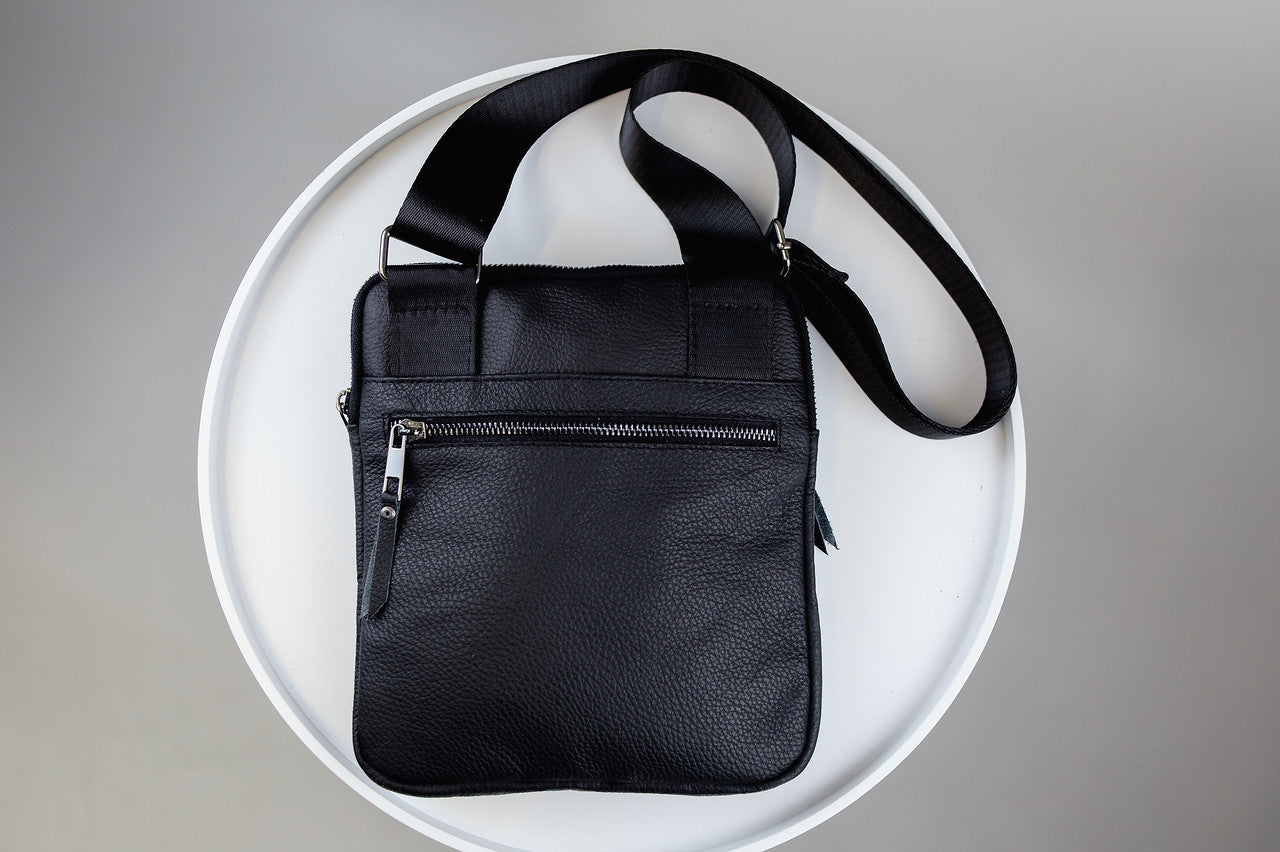Mens Handmade Leather Crossbody Bag Black Messenger Shoulder Bag