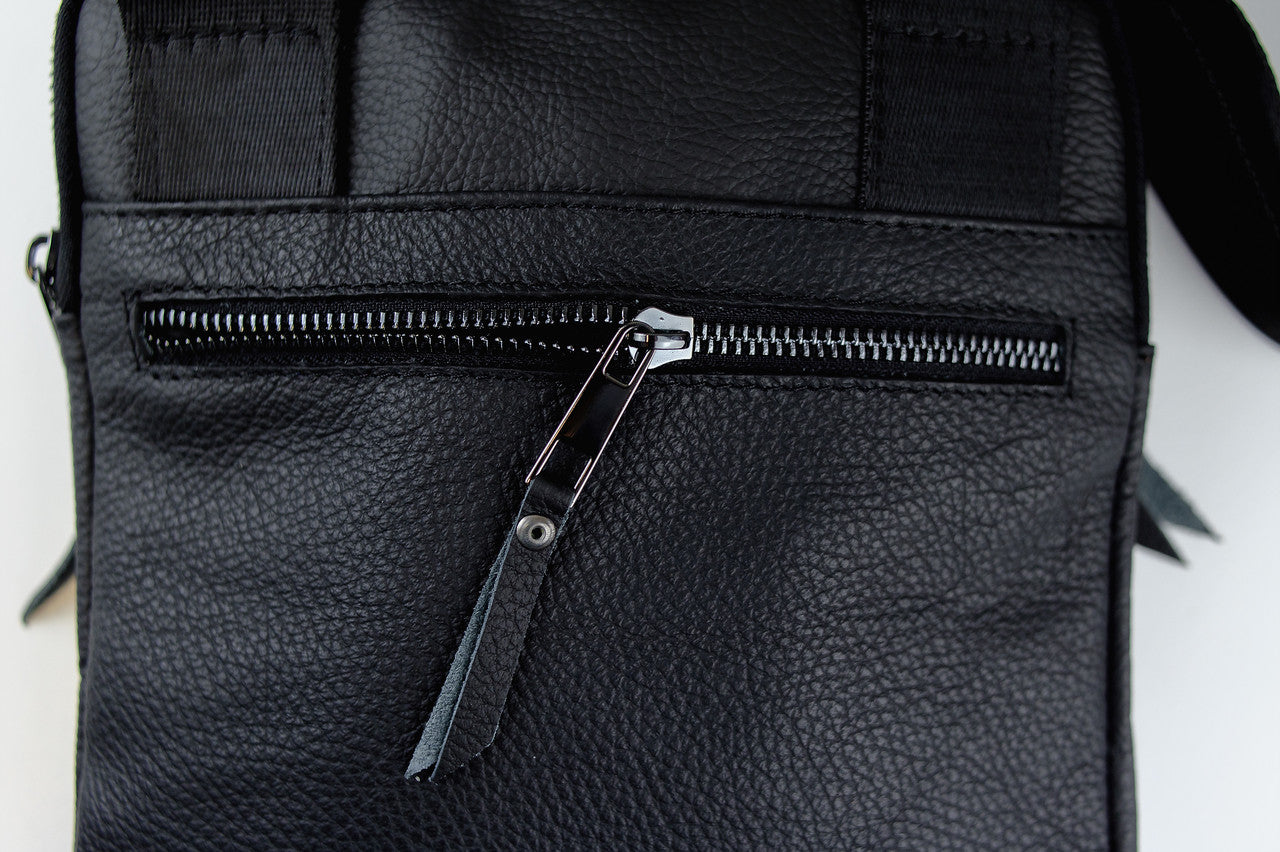 Mens Handmade Leather Crossbody Bag Black Messenger Shoulder Bag