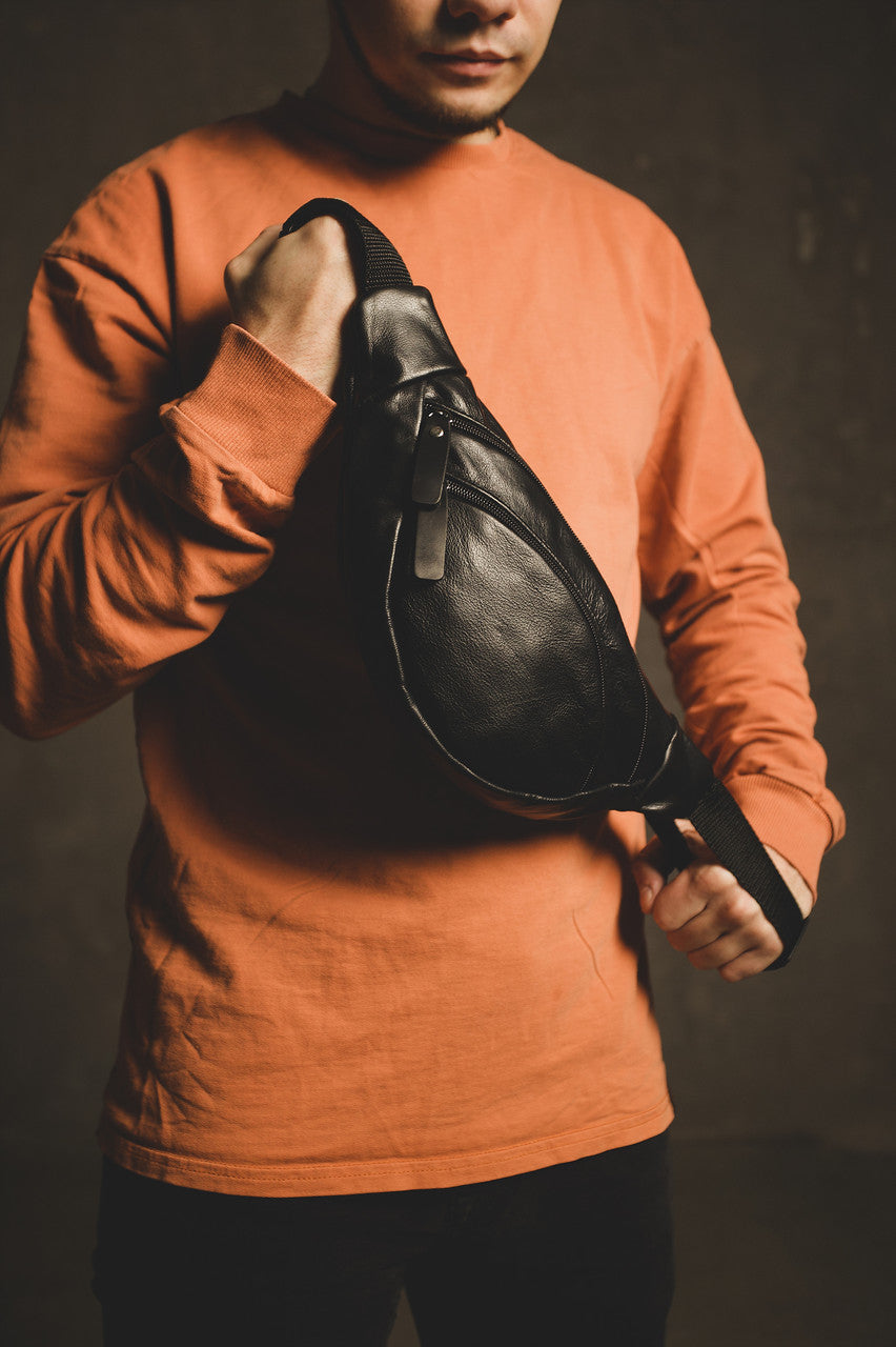 Handmade Black Leather Mens Belt Bag Fanny Pack Sling Bag Gift for Him Zippered