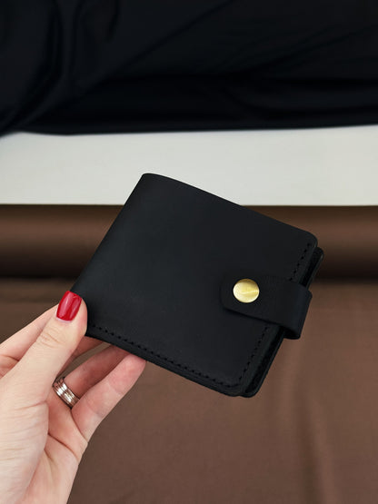 Handmade Mens Wallet Genuine Crazy Horse Leather Black Bifold with Coin Pocket