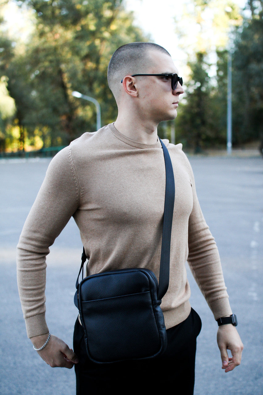 Handmade Genuine Grain Leather Messenger Bag Crossbody for Men Black Gift for Him