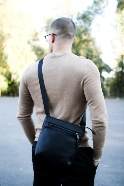 Handmade Genuine Grain Leather Messenger Bag Crossbody Bag For Men Black Gift For Him