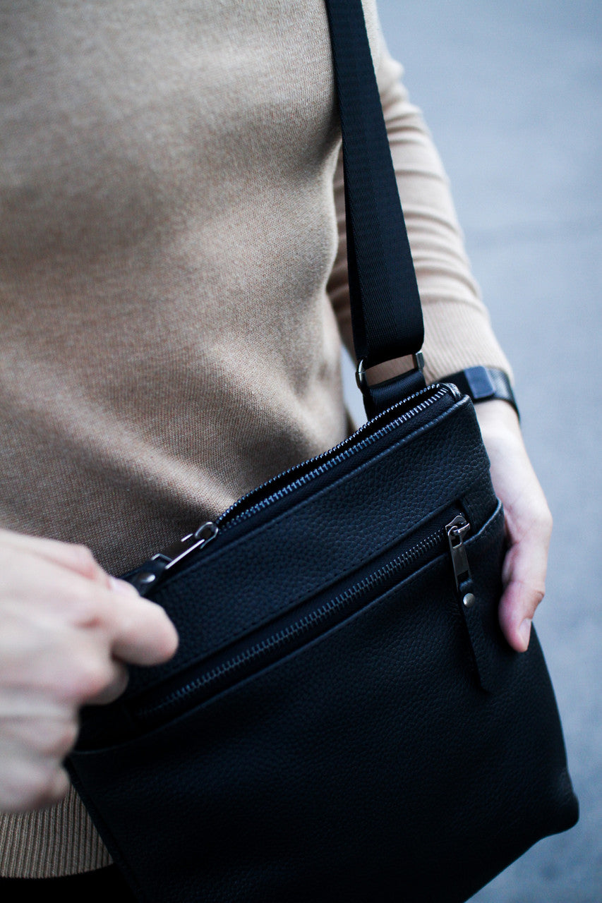 Handmade Genuine Grain Leather Messenger Bag Crossbody Bag For Men Black Gift For Him