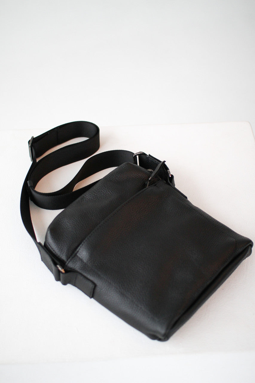 Handmade Mens Leather Messenger Bag Black Classic Crossbody Gift for Him