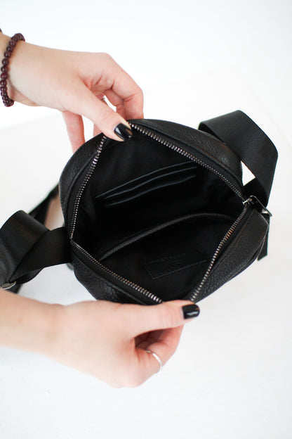 Handmade Black Leather Mens Messenger Bag Compact Crossbody Shoulder Bag Gift for Him