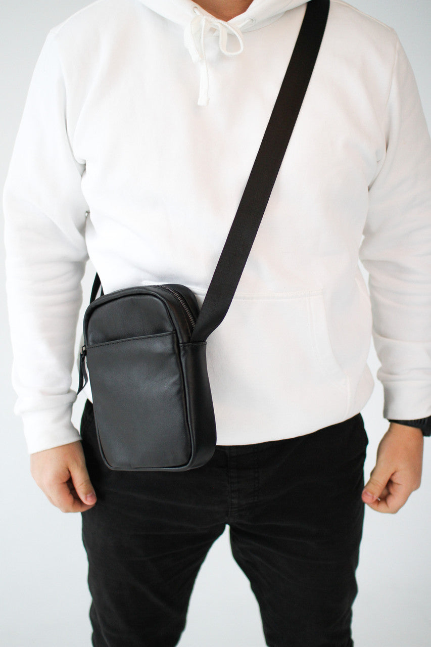 Mens Handmade Genuine Leather Messenger Bag Black Crossbody Shoulder Bag Gift for Him